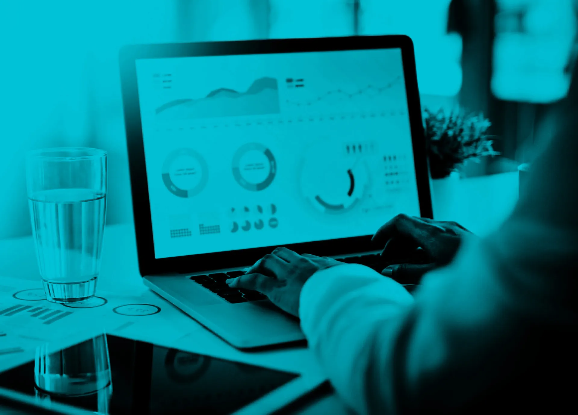 Bühne 2:<br />Tools, Data & Infrastruktur