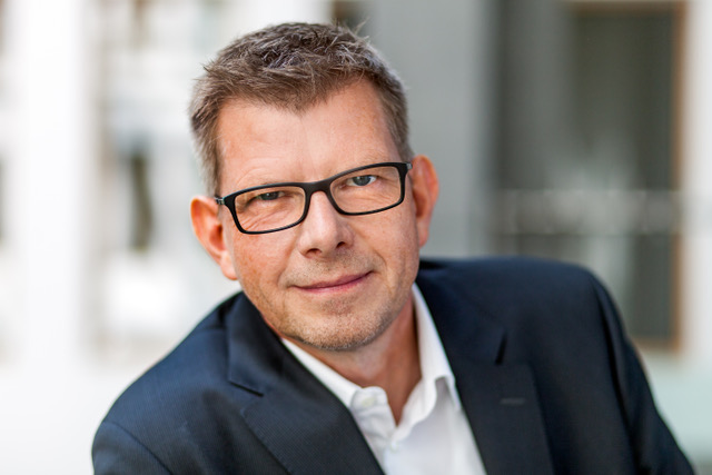 Thorsten Dirks, Aufsichtsrat q.beyond AG (bestellt)